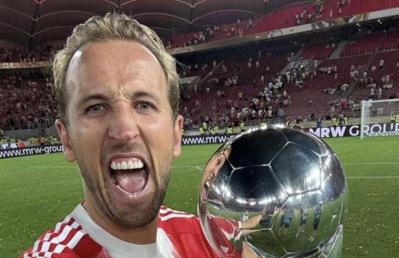 包含莱万多夫斯基在独行侠比赛中爆冷,大比分获胜引发热议!引发球迷热议的词条 包含莱万多夫斯基在独行侠比赛中爆冷,大比分获胜引发热议!引发球迷热议的词条