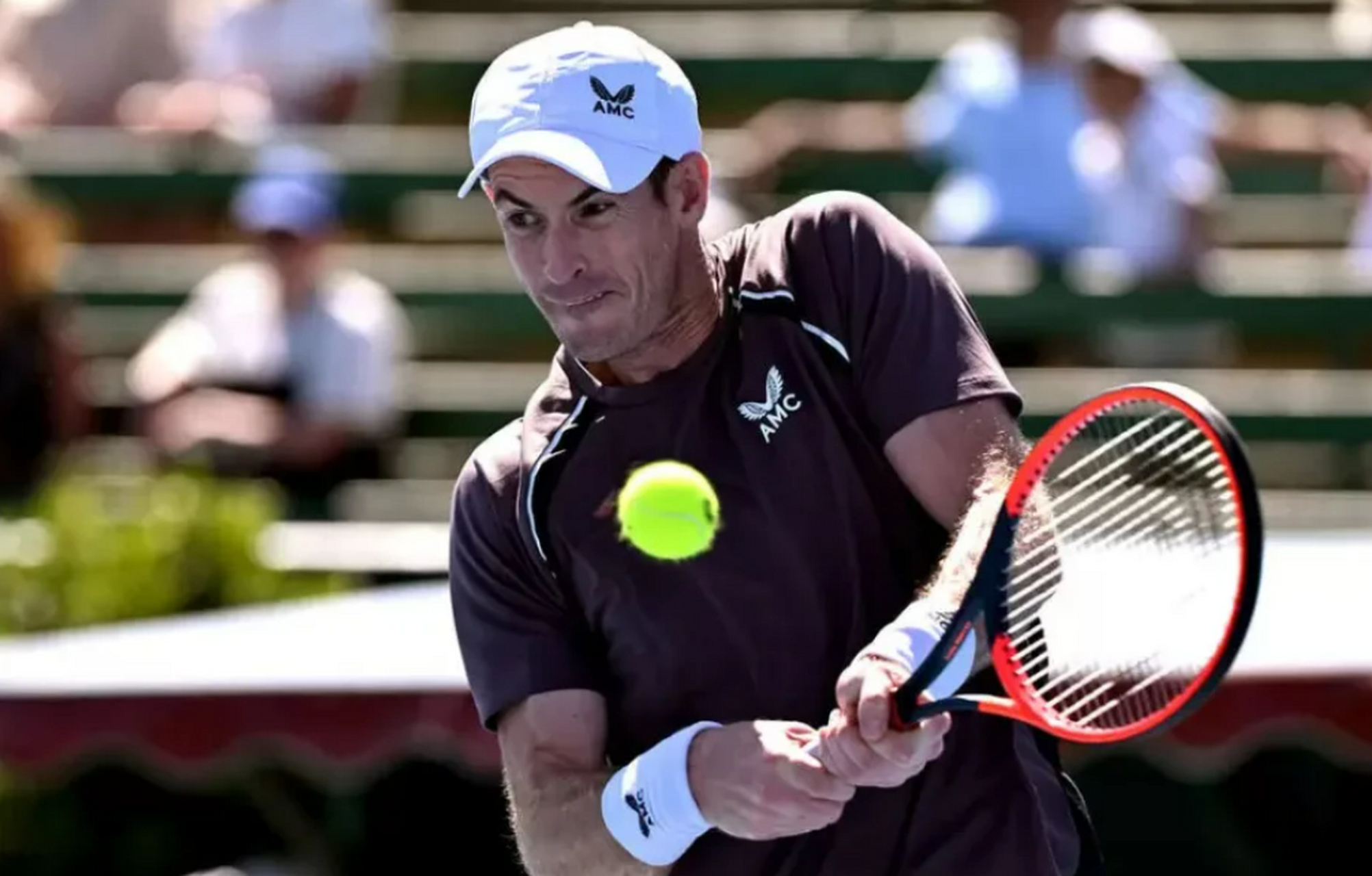 穆雷回归赛场，势不可挡首场状态亮眼，法国队观众沸腾！的简单介绍