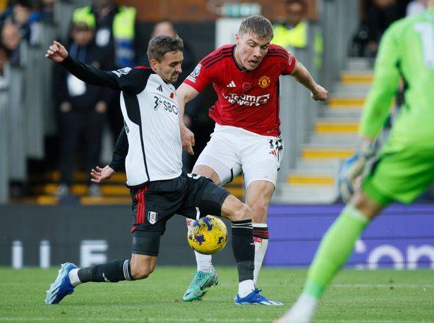 关于蒂姆在曼联比赛中出色防守,赛事规则更新引发热议!的信息 关于蒂姆在曼联比赛中出色防守,赛事规则更新引发热议!的信息